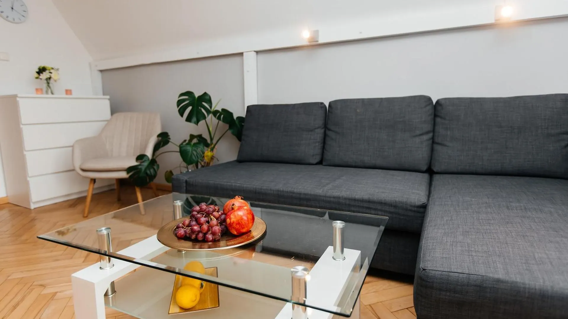Maya'S Flats & Resorts 23 Attic - Ogarna Old Town Gdańsk Apartamento